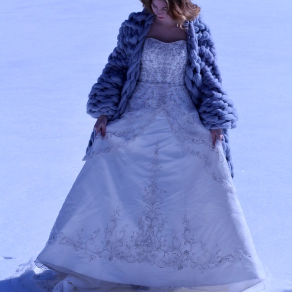 Allure Bridal A-line Strapless Sweetheart Beaded - Picture 5 of 16